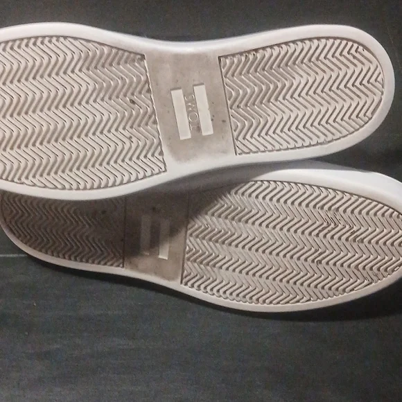 Women Toms Tristan Platform Sneakers. - Picture 7 of 7